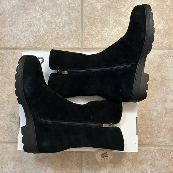 La Canadienne VOGUE Waterproof Fur Lined Lug Soled Boots in Black Suede Size 7M - Picture 6 of 10